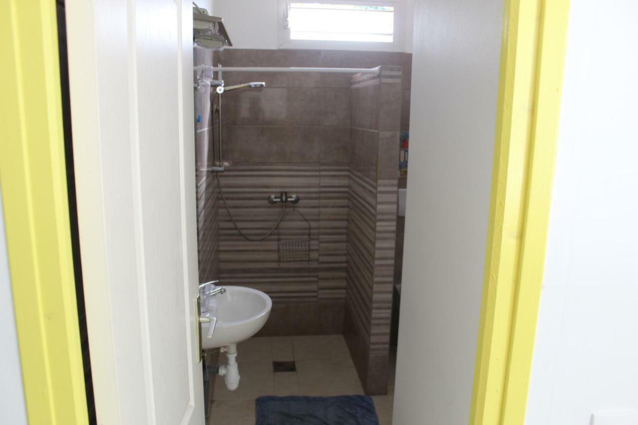Hibiscus Apartment Riviere-Pilote Exterior photo